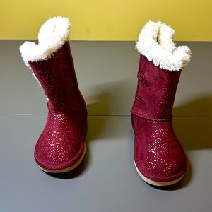 NWOT Old Navy Kids boots (size toddler 13.5)